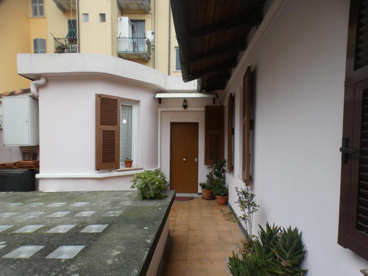 Casa Carletto Apartment ลาสเปเซีย ภายนอก รูปภาพ
